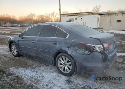 2015 Subaru Legacy 2.5I Premium z USA, uszkodzony, nr VIN 4S3BNAD64F3074673